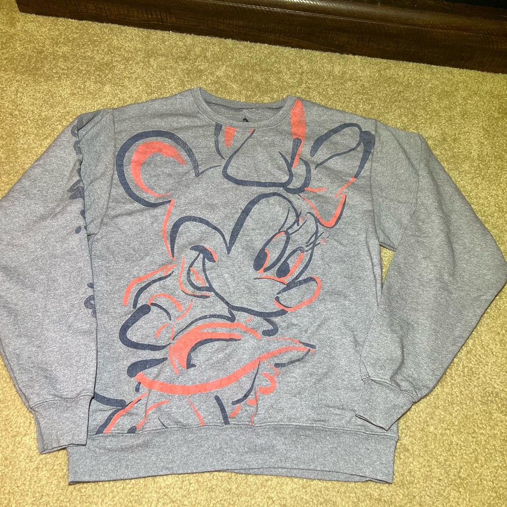 Disney Minnie Mouse crewneck. Size small.